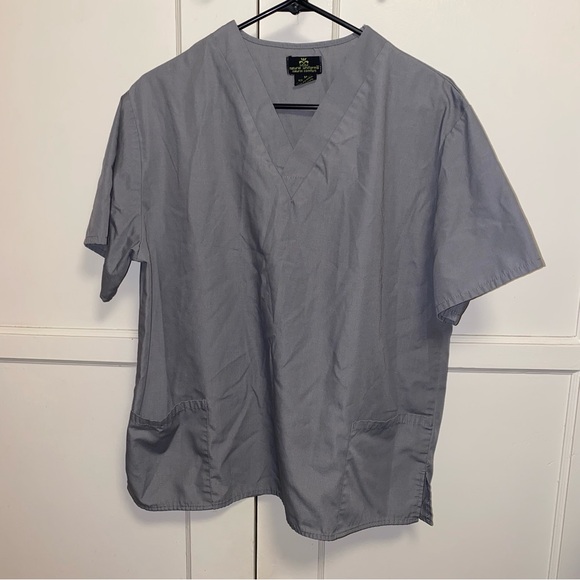 Natural Uniforms Gray Medium Solid V-Neck Scrub Set Medical Scrub Tops Pants - Picture 2 of 16